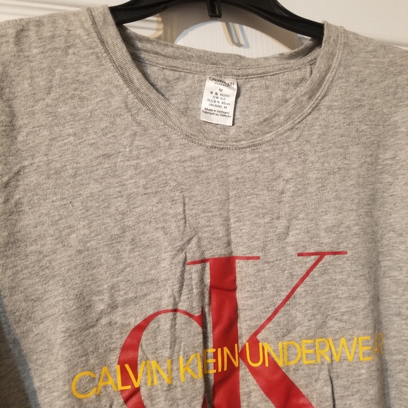 Calvin Klein Sleepshirt - Picture 2 of 7